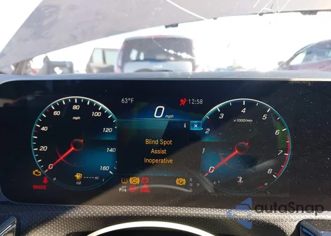 2020 Mercedes-Benz A 220 z USA, uszkodzony, nr VIN W1K3G4EB5LW044996